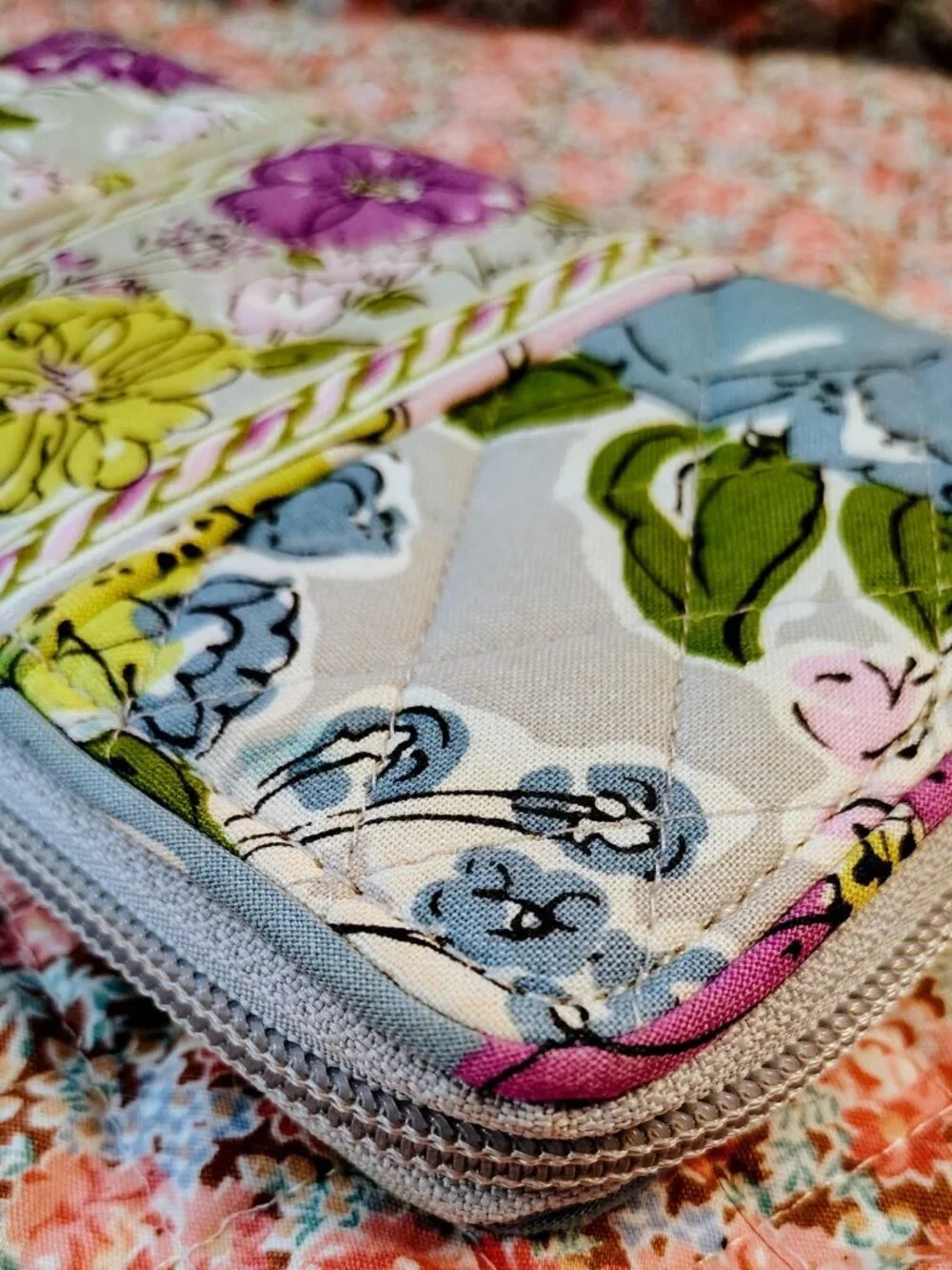 Vera Bradley Watercolor Zip Around Clutch Floral Wallet - Picture 12 of 14